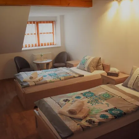 Roubenka 3* Tyniste nad Orlici