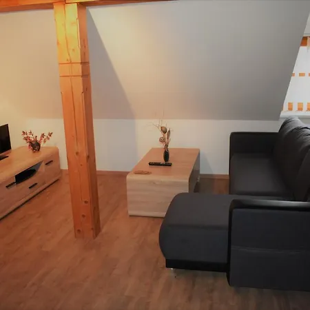 Roubenka 3*