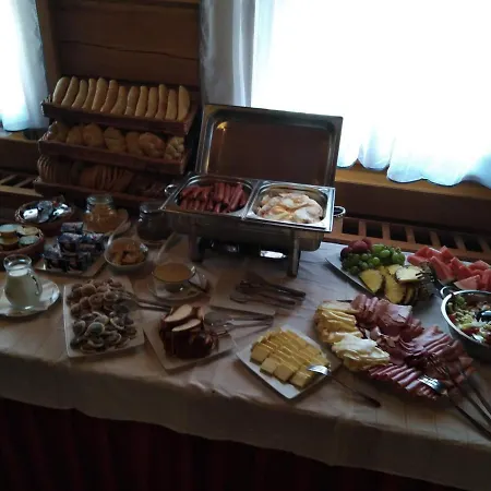 Roubenka Hotel Tyniste nad Orlici