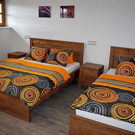 Roubenka Hotel Tyniste nad Orlici