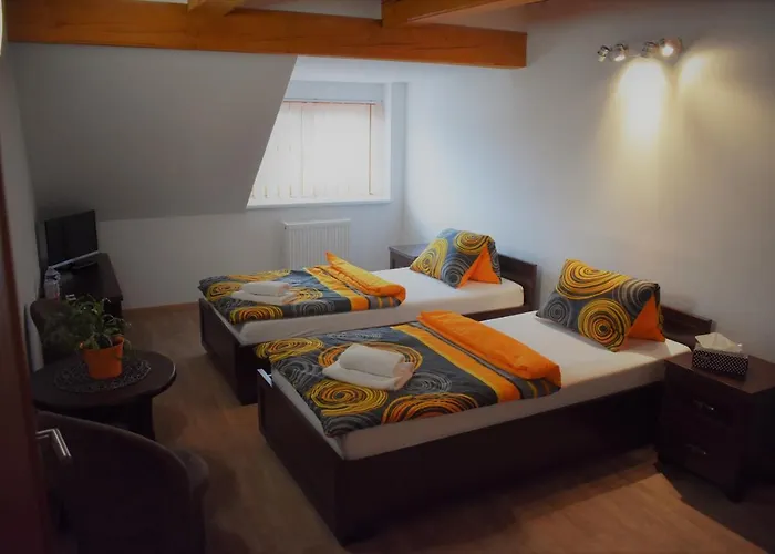 Roubenka 3*